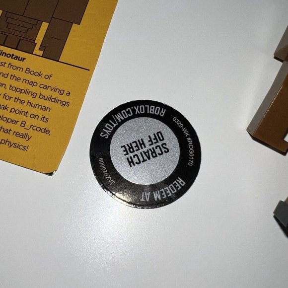 Roblox Celebrity Collection Series 3 Action Figure Book Of Monsters Minotaur - Picture 4 of 4